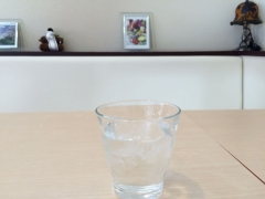 水