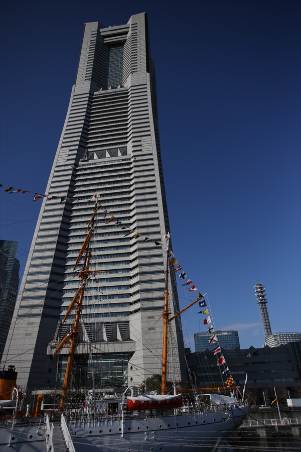 横浜休日01