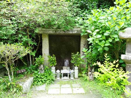 せきぶつ