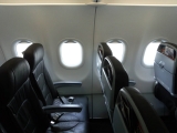 201410熊本空港ジェットスターA320型機27A席