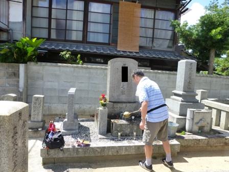 お墓参り14