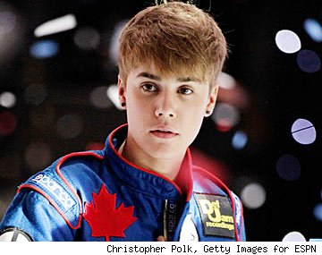 justin-bieber-360-072811.jpg