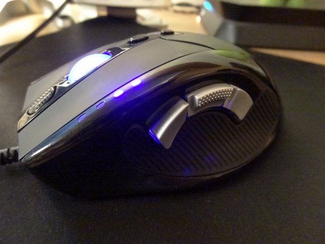 Anker_Gaming_Mouse_04.jpg