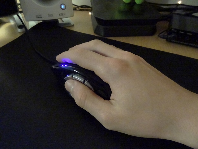 Anker_Gaming_Mouse_10.jpg
