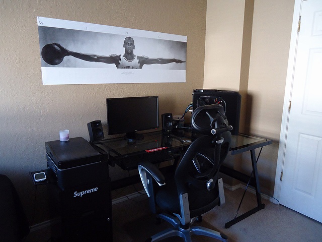 Desktop14_17.jpg
