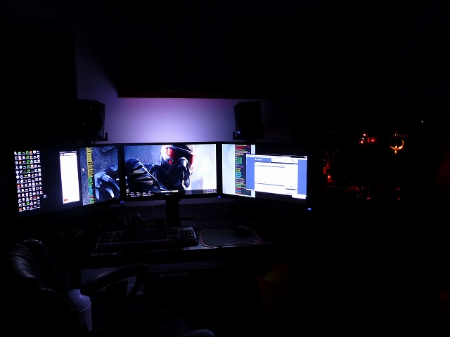 Desktop14_57.jpg