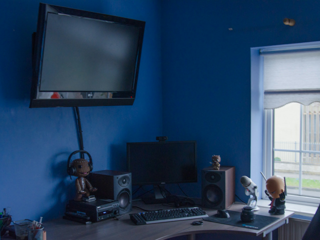 Desktop14_94.jpg