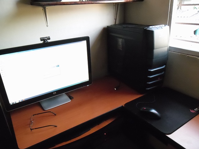 Desktop14_96.jpg