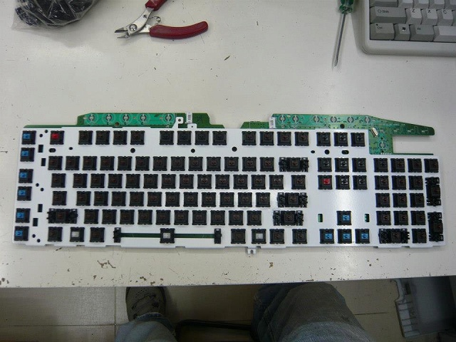 G710+_Custom_03.jpg