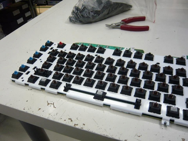 G710+_Custom_04.jpg