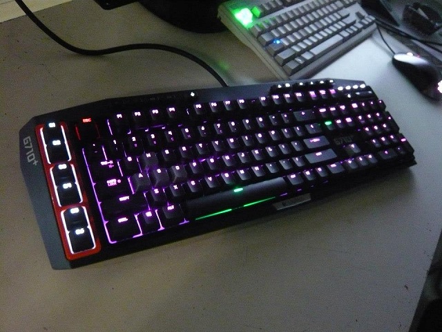G710+_Custom_10.jpg