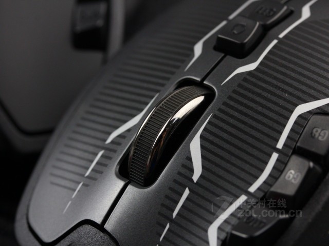 Logicool_G700s_08.jpg