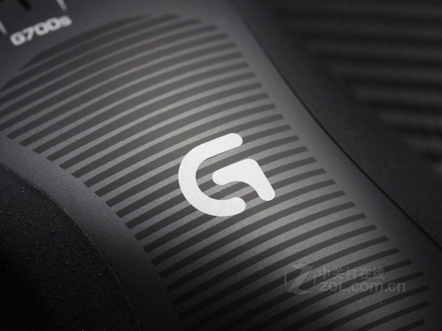 Logicool_G700s_11.jpg