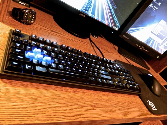 Mechanical_Keyboard5_100.jpg