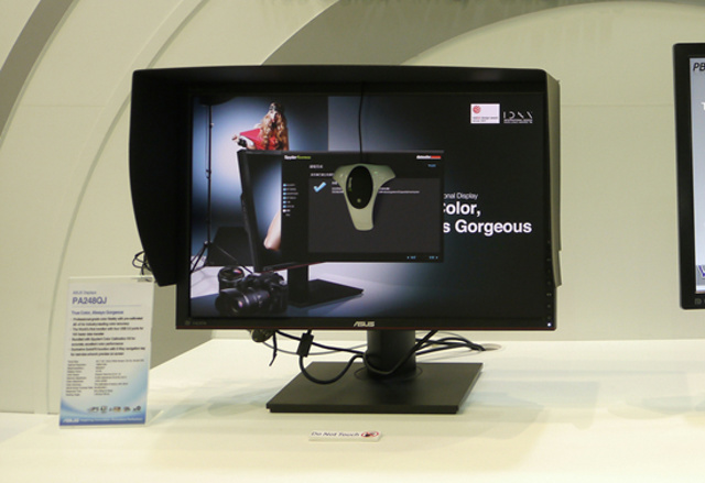 PA248QJ_15.jpg
