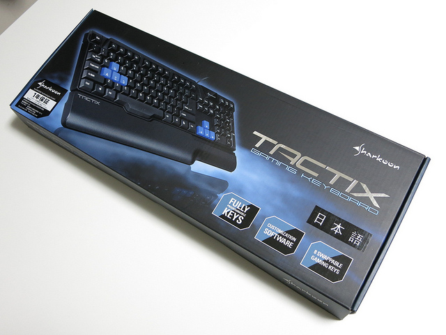 Sharkoon_Tactix_Gaming_Keyboard_01.jpg