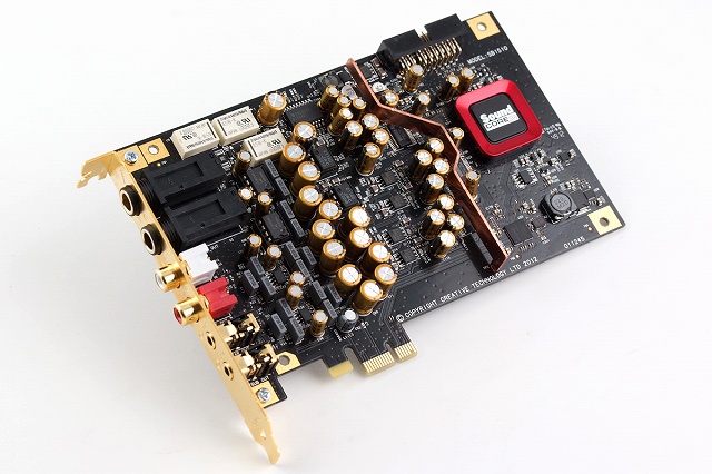 Sound_Blaster_ZxR_08.jpg