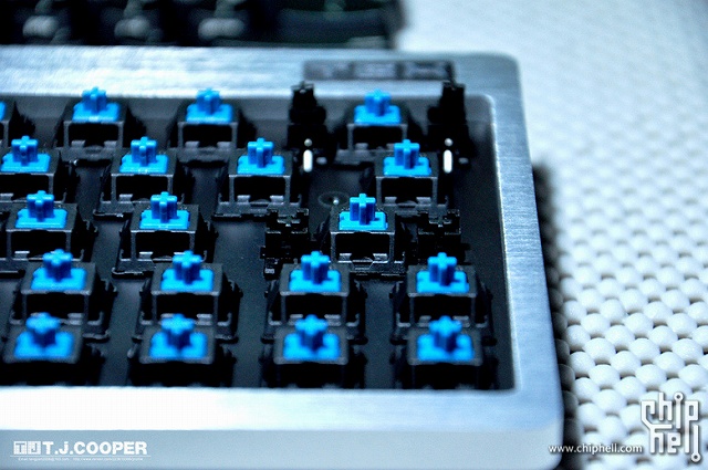 TEX_Mini_Mechanical_keyboard_07.jpg