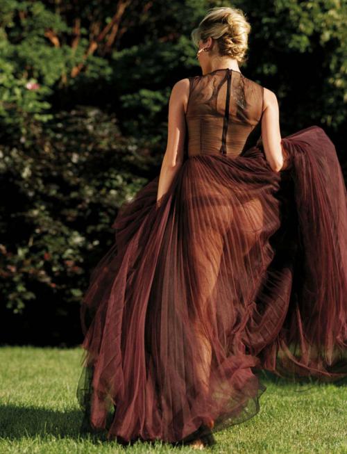 Kate Upton - Vogue Germany magazine January 2013 06