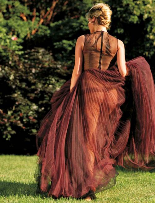 Kate Upton - Vogue Germany magazine January 2013 07
